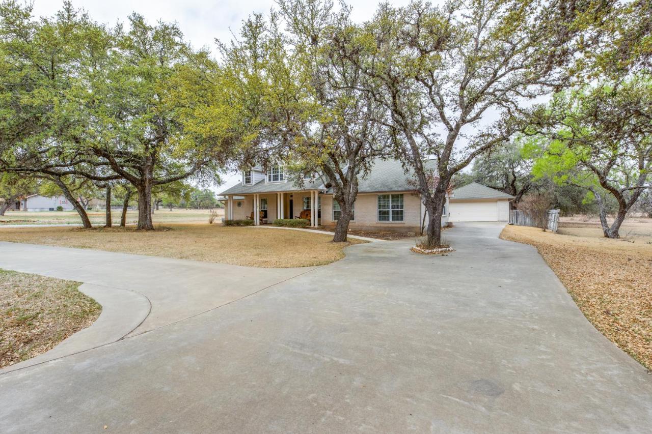Spacious 5 Bdrm Home Mins To Wineries With Private Pool And Hot Tub! Johnson City Kültér fotó